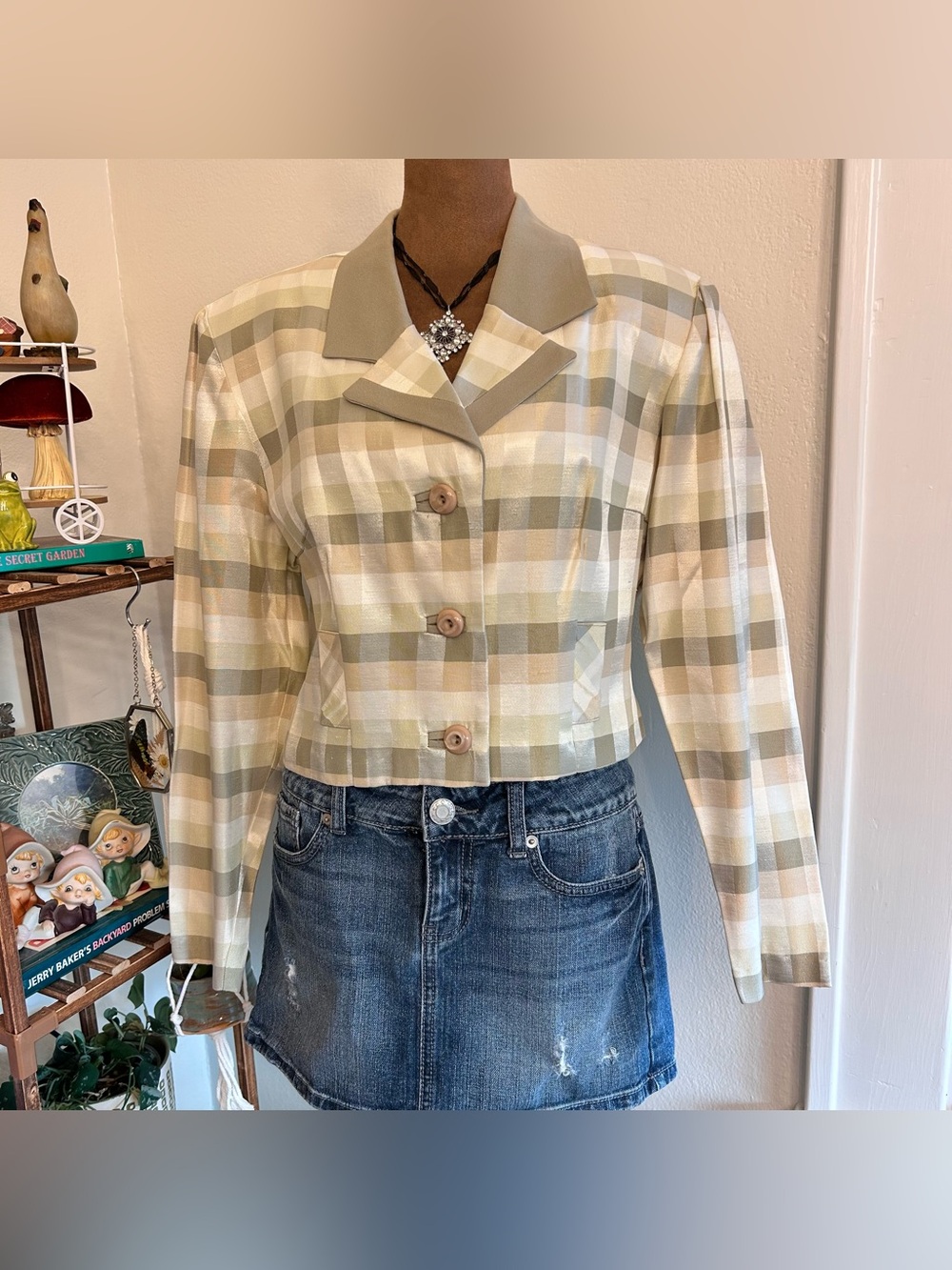 Vintage Cottagecore Office Beige & Khaki Plaid Cropped Blazer by Scarlett
